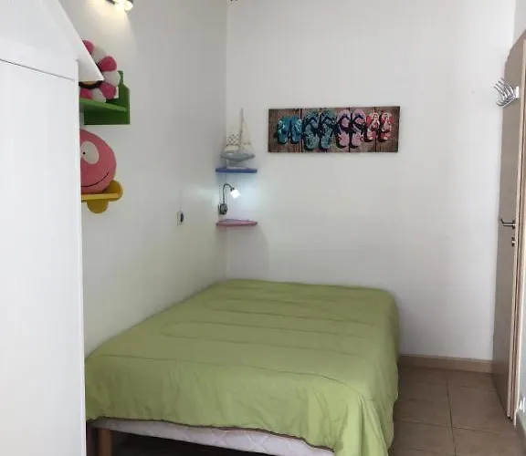 Dans La La Méridiane * Antibes
