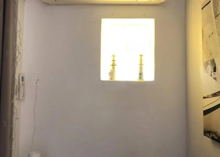 Dans La La Méridiane * Antibes
